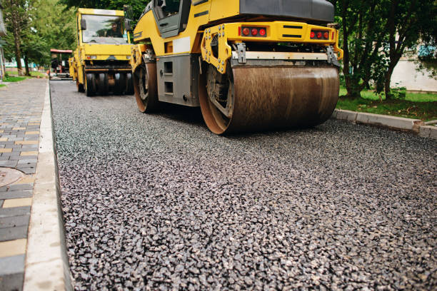 Best Driveway Paving Contractor  in Linda, CA